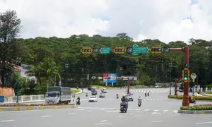 Xe máy rẽ phải khi đèn đỏ sẽ bị phạt thế nào từ hôm nay? Xe máy rẽ phải khi đèn đỏ sẽ bị phạt thế nào từ hôm nay?