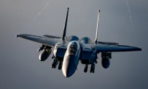 Mỹ điều loạt tiêm kích F-15 bảo vệ tiền đồn ở Ấn Độ Dương