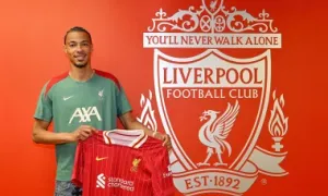 Liverpool chạm mốc chi 400 triệu USD Liverpool chạm mốc chi 400 triệu USD