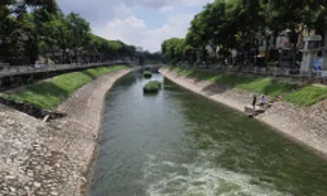 Hà Nội thay đổi phương án bổ cập nước cho sông Tô Lịch